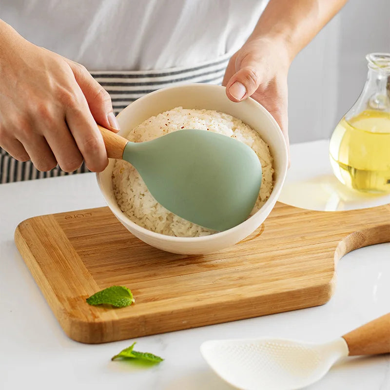 1PC Wooden Handle Silicone Rice Spoon, Household Rice Cooker, Rice Spoon, High Temperature Resistant, Non Stick Rice Spoon
